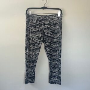 Fabletics Black & Gray Patterned High-Rise Leggings